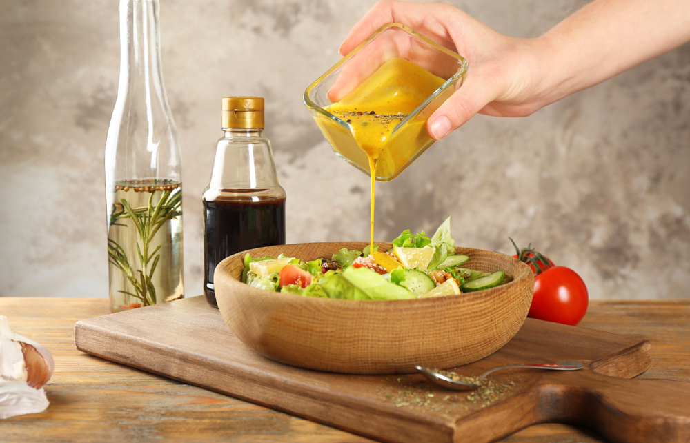 3 Sumptuous Salad Dressings That You Can Try At Home Today