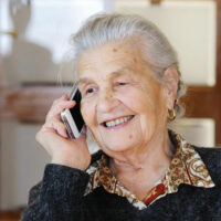 All you must know about Safelink phone for seniors