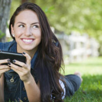 Find the best cellphone plans for your teens