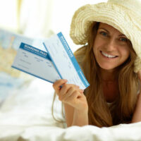 How to save with round-trip flight tickets