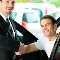 How to set up a used car dealership