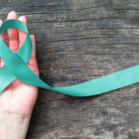 Ovarian cancer- Causes, symptoms and its preventive measures