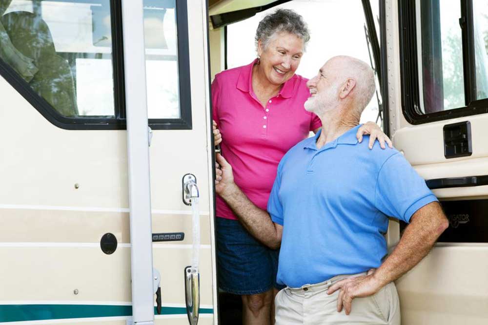 Top 5 Bus Tours for Seniors