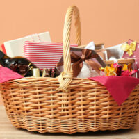 Top Thanksgiving gift baskets and boxes under $50