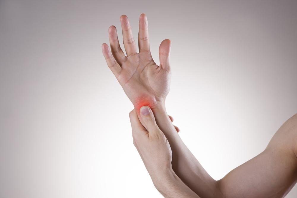 What measures can be taken to treat carpal tunnel