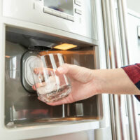 A guide to keeping the refrigerator’s water filter clean and functional