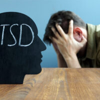 4 Ways to Manage PTSD